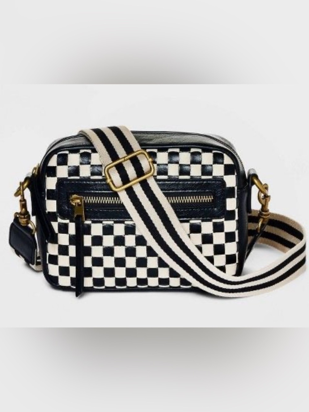 Universal Thread Camera Crossbody Bag Womens OS black and ivory Woven Checkered
